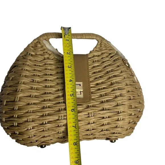 NEW Woven Wicker Frame Seashell Handbag - Picture 7 of 11